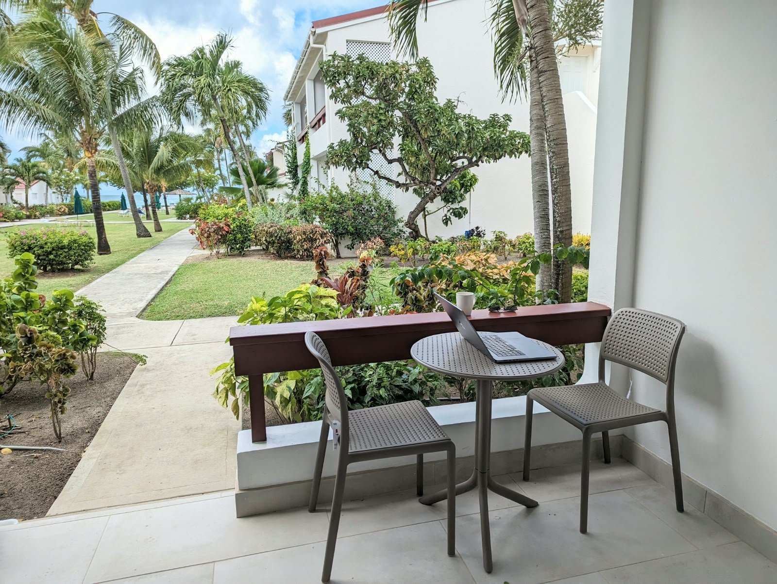 The covered patio, a minute's walk from the sand